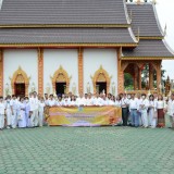 ร่วมโครงการ คาราวานบุญถวายเทียน งดเหล้าเข้าพรรษา ปี ๒๕๖๖ ณ ลานหน้าที่ว่าการอำเภอฝาง ต.เวียง อ.ฝาง จ.เชียงใหม่ และจัดพิธีถวายเทียนพรรษา ภายใต้โครงการส่งเสริมอนุรักษ์ประเพณีวันเข้าพรรษา ประจำปี ๒๕๖๖ (กิจกรรมถวายเทียนพรรษา)