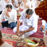 ร่วมโครงการ คาราวานบุญถวายเทียน งดเหล้าเข้าพรรษา ปี ๒๕๖๖ ณ ลานหน้าที่ว่าการอำเภอฝาง ต.เวียง อ.ฝาง จ.เชียงใหม่ และจัดพิธีถวายเทียนพรรษา ภายใต้โครงการส่งเสริมอนุรักษ์ประเพณีวันเข้าพรรษา ประจำปี ๒๕๖๖ (กิจกรรมถวายเทียนพรรษา)