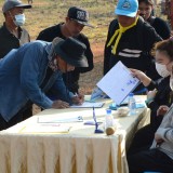 โครงการป้องกันและแก้ไขปัญหาหมอกควันและไฟป่า ประจำปีงบประมาณ พ.ศ. ๒๕๖๖ และได้มีกิจกรรมบันทึกข้อตกลง (MOU) ว่าด้วยความร่วมมือการจัดทำแผนป้องกันและแก้ไขปัญหาหมอกควันและไฟป่า