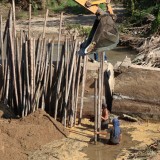 ลงพื้นที่ตรวจสอบการซ่อมบำรุงกรณีฝายต้นลุงชำรุด