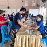 ฉีดวัคซีนป้องกันเชื้อไวรัส COVID-19 แก่ประชาชนที่ในพื้นที่อำเภอฝาง