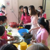 โครงการฝึกอบรมเชิงปฏิบัติการสมุนไพรไล่ยุง ของกลุ่มสตรีแม่บ้านตำบลสันทราย