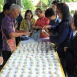 อบรมส่งเสริมอาชีพแม่บ้าน