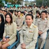 เทศบาลตำบลสันทรายร่วมพิธีถวายพระพรเนื่องในวันพ่อแห่งชาติ 5 ธันวาคม 2557
