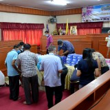 ส่งมอบหน้ากากอนามัย เจลแอลกอฮอล์ ถุงมือยาง และปรอทวัดไข้ เพื่อสนับสนุนการปฏิบัติงานเฝ้าระวัง และป้องกันการแพร่ระบาดของเชื้อไวรัสโควิด ๑๙ แก่หน่วยปฏิบัติการป้องกันและแก้ไขสถานการณ์โรคติดเชื้อไวรัสโคโรนา ๒๐๑๙ หรือโรคโควิด ๑๙ ระดับตำบลสันทราย