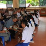 โครงการคืนความสุขให้ผู้สูงอายุ