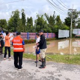 ลงพื้นที่ตรวจสอบเหตุอุทกภัยจากพายุบัวลอย