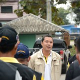 โครงการจัดระเบียบป้ายข้างทางถนนสายหลัก ๑๐๗ ปรับปรุงภูมิทัศน์ข้างทางถนนสายรองสร้างถนนสีขาวอย่างยั่งยืนแบบบูรณาการ โดยศูนย์ประสานงานเครือข่ายเฉพาะประเด็นการจัดการความปลอดภัยทางถนน (ศปง.ตำบลขับขี่ปลอดภัย)