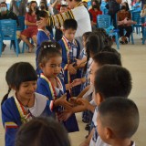 พิธีมอบวุฒิบัตร แก่นักเรียนที่สำเร็จการศึกษาหลักสูตรปฐมวัย โรงเรียนอนุบาลเทศบาลสันทราย ประจำปีการศึกษา ๒๕๖๓ รุ่นที่ ๔
