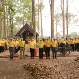 กิจกรรม Big cleaning day เก็บกวาดใบไม้ใส่เสวียน รดน้ำต้นไม้ และฉีดพ่นละอองฝอยสร้างความชุ่มชื่นในอากาศ เพื่อลดฝุ่นละอองขนาดเล็ก ( PM 2.5 )