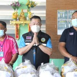 มอบถุงยังชีพ เพื่อช่วยเหลือและให้กำลังใจประชาชนผู้ประสบเหตุอุทกภัยในเขตพื้นที่ตำบลสันทราย