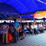 โครงการออกหน่วยเคลื่อนที่ อบจ.เชียงใหม่ บริการประชาชน ประจำปี 2558 และงานแสดงสินค้า otop และสร้างเสริมสุขภาพตำบลสุขภาวะ เทศบาลตำบลสันทราย อ.ฝาง จ.เชียงใหม่ 