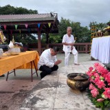 พิธีบวงสรวงครูบาเจ้าศรีวิชัย ครบรอบ ๑๔๘ ปี  และงานสรงน้ำพระธาตุ ณ วัดศรีมงคล หมู่ที่ ๓