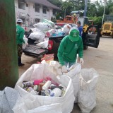 การรวบรวมขยะอันตรายในพื้นที่ตำบลสันทรายและนำส่งกำจัดอย่างถูกต้องตามหลักวิชาการ