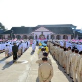 ร่วมพิธีวางพวงมาลาในกิจกรรมน้อมรำลึกเนื่องในวันคล้ายวันสวรรคตพระบาทสมเด็จพระจุลจอมเกล้าเจ้าอยู่หัว