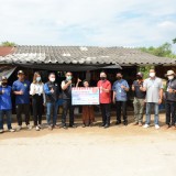 มอบป้ายรณรงค์ร้านค้างดจำหน่ายเครื่องดื่มแอลกอฮอล์ ช่วงเข้าพรรษา ปี ๒๕๖๕