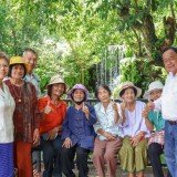 กิจกรรมแลกเปลี่ยนเรียนรู้นอกสถานที่ ของนักเรียนผู้สูงอายุ