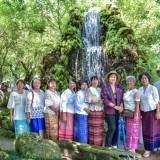 กิจกรรมแลกเปลี่ยนเรียนรู้นอกสถานที่ ของนักเรียนผู้สูงอายุ