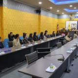 ร่วมต้อนรับ คณะจากองค์การบริหารส่วนตำบลแม่งอน