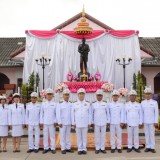 พิธีวางพวงมาลาในกิจกรรมน้อมรำลึกในพระมหากรุณาธิคุณ เนื่องในวันคล้ายวันสวรรคตพระบาทสมเด็จพระจุลจอมเกล้าเจ้าอยู่หัว ๒๓ ตุลาคม ๒๕๖๕