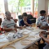 โครงการพัฒนาทักษะอาชีพในผู้สูงอายุตำบลสันทราย “กิจกรรมอบรมการทำโคมไฟล้านนา”