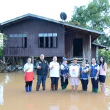 ร่วมมอบถุงยังชีพชุดธารน้ำใจ ช่วยเหลือผู้ประสบภัย