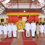ร่วมพิธีวางพวงมาลาและถวายบังคม เนื่องในวันคล้ายวันสวรรคตพระบาทสมเด็จพระบรมชนกาธิเบศร มหาภูมิพลอดุลยเดชมหาราช บรมนาถบพิตร ประจำปี ๒๕๖๓