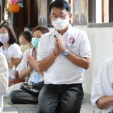 พิธีถวายเทียนพรรษา