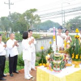 ทำพิธี บวงสรวงและตั้งศาลพระภูมิ ในสำนักงานเทศบาลแห่งใหม่