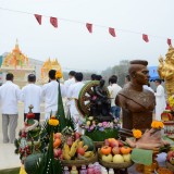 ทำพิธี บวงสรวงและตั้งศาลพระภูมิ ในสำนักงานเทศบาลแห่งใหม่