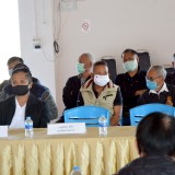 พิธีลงนามบันทึกข้อตกลงความร่วมมือ (MOU) การจัดการขยะมูลฝอยชุมชนโดยชุมชน และส่งมอบคืนถังขยะ ภายใต้โครงการจัดการขยะมูลฝอยแบบยั่งยืนสร้างตำบลน่าอยู่ ประจำปีงบประมาณ พ.ศ. ๒๕๖๔ จำนวน ๗ หมู่บ้าน