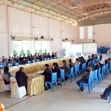 พิธีลงนามบันทึกข้อตกลงความร่วมมือ (MOU) การจัดการขยะมูลฝอยชุมชนโดยชุมชน และส่งมอบคืนถังขยะ ภายใต้โครงการจัดการขยะมูลฝอยแบบยั่งยืนสร้างตำบลน่าอยู่ ประจำปีงบประมาณ พ.ศ. ๒๕๖๔ จำนวน ๗ หมู่บ้าน