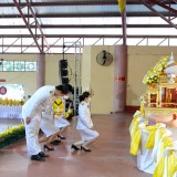 ร่วมพิธีวางพานพุ่มและถวายบังคม เนื่องในวันคล้ายวันบรมราชสมภพ พระบาทสมเด็จพระบรมชนกาธิเบศร มหาภูมิพลอดุลยเดชมหาราช บรมนาถบพิตร วันชาติ และวันพ่อแห่งชาติ ๕ ธันวาคม ๒๕๖๓