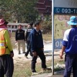 ปรับปรุงภูมิทัศน์ และจัดระเบียบป้ายข้างทางถนนสายหลักและสายรอง