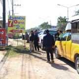 ปรับปรุงภูมิทัศน์ และจัดระเบียบป้ายข้างทางถนนสายหลักและสายรอง