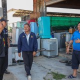 ปรับปรุงภูมิทัศน์ และจัดระเบียบป้ายข้างทางถนนสายหลักและสายรอง