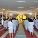 พิธีวางพานพุ่มดอกไม้และพิธีถวายบังคม เนื่องในวันคล้ายวันบรมราชสมภพ พระบาทสมเด็จพระบรมชนกาธิเบศร มหาภูมิพลอดุลยเดชมหาราช บรมนาถบพิตร วันชาติ และวันพ่อแห่งชาติ ๕ ธันวาคม ๒๕๖๔