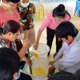 โครงการส่งเสริมและพัฒนาอาชีพผู้พิการ (กิจกรรมฝึกอบรมการทำน้ำยาล้างจาน)