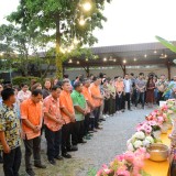 สืบสารประเพณีรดน้ำดำหัวขอพรผู้ใหญ่ ประเพณีสงกรานต์ ๖๖