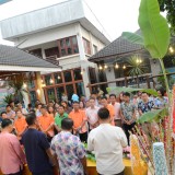 สืบสารประเพณีรดน้ำดำหัวขอพรผู้ใหญ่ ประเพณีสงกรานต์ ๖๖