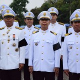 พิธีถวายดอกไม้จันทน์ พระราชพิธีถวายพระเพลิงพระบรมศพพระบาทสมเด็จพระปรมินทรมหาภูมิพลอดุลยเดช บรมนาถบพิตร