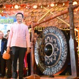 ร่วมพิธีเปิดงานฤดูหนาวและงาน OTOP ของดีเมืองฝาง ประจำปี พ.ศ. ๒๕๖๖
