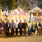เยี่ยมชมบูทนิทรรศการพิจารณาคะแนนการจัดรูปแบบตามแนวคิดงานนิทรรศการ "สัมพันเสน่ห์อำเภอฝางเมือง ๕ ดี ผลไม้ สุขภาพ วัฒนธรรม ธรรมชาติดี ท่องเที่ยวได้ทั้งปีชีวีมีสุข"