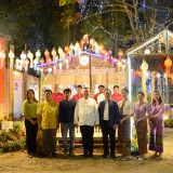 เยี่ยมชมบูทนิทรรศการพิจารณาคะแนนการจัดรูปแบบตามแนวคิดงานนิทรรศการ "สัมพันเสน่ห์อำเภอฝางเมือง ๕ ดี ผลไม้ สุขภาพ วัฒนธรรม ธรรมชาติดี ท่องเที่ยวได้ทั้งปีชีวีมีสุข"