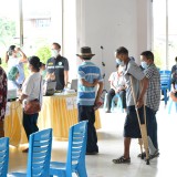 โรงพยาบาลฝาง ออกหน่วยบริการฉีดวัคซีนป้องกันเชื้อไวรัสโคโรนา 2019 (COVID-19)